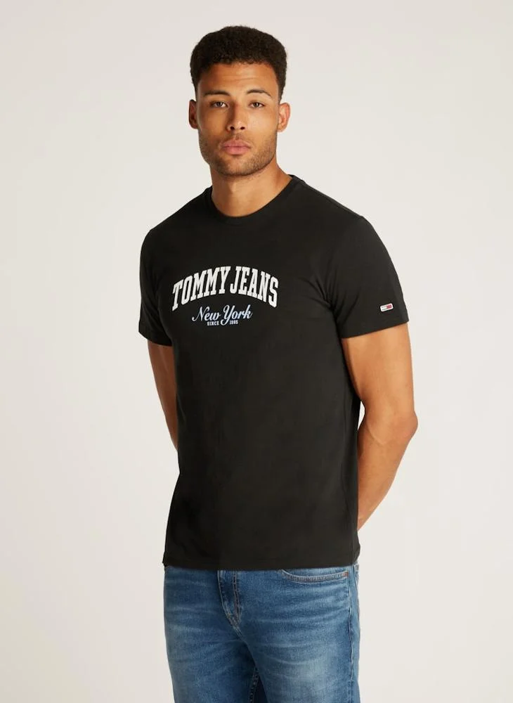 TOMMY JEANS Logo Print  Crew Neck T-Shirt