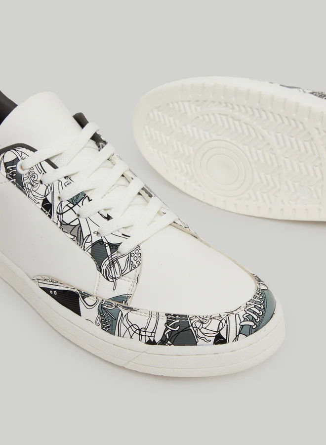 ستايلي حذاء سنيكرز بنمط بارز ورباط