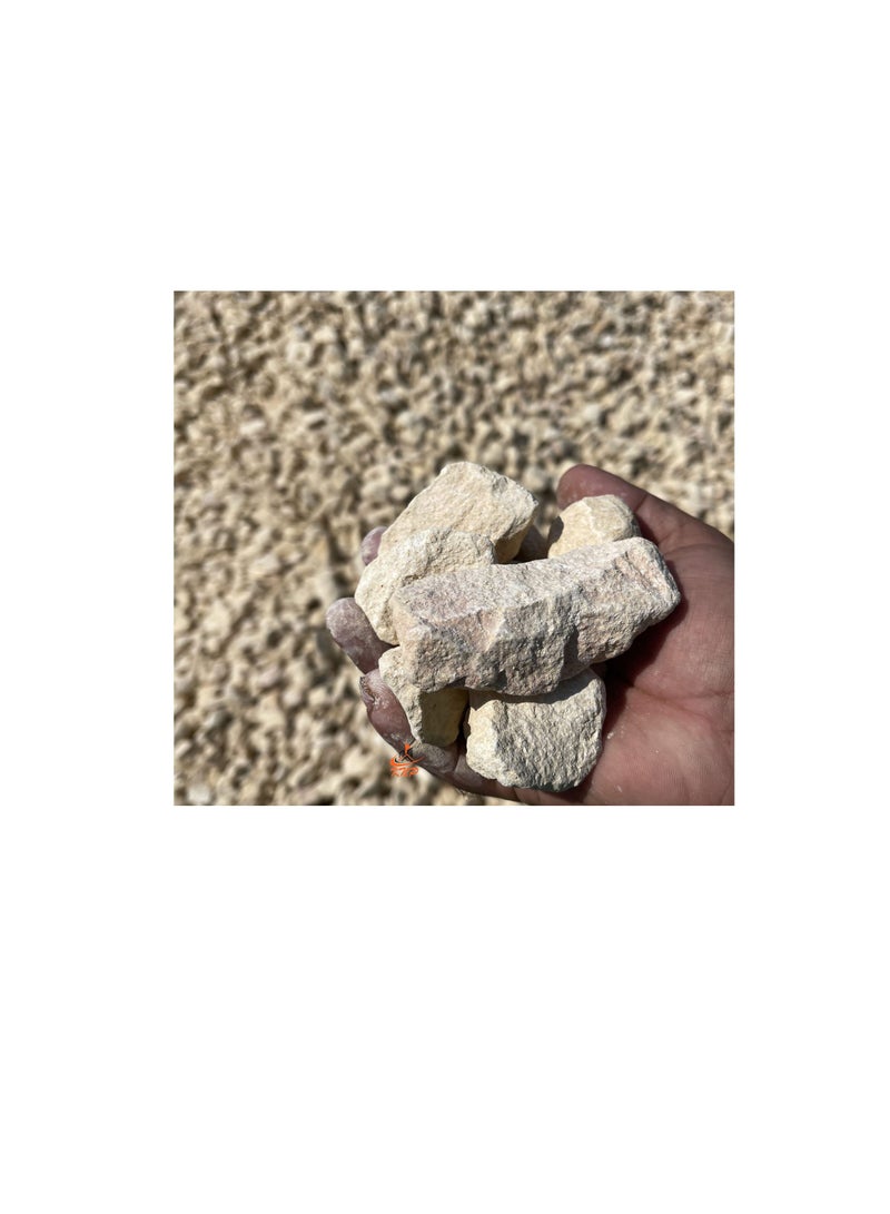 KNP Beige Gravel 2-4cm 20kg Bag - Image 2