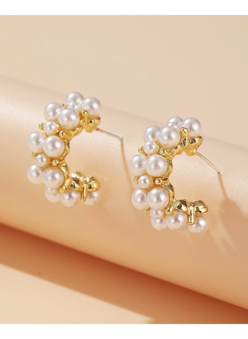 sweet pearl C - shaped hoop earrings, French - style, with a high - end sense, gentle and sweet, niche, suitable for commuting  - Image 3
