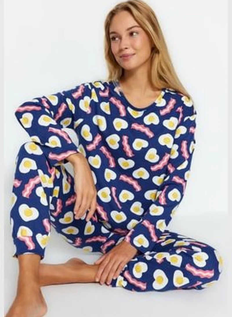 trendyol Navy Blue 100% Cotton Breakfast Printed T-shirt-Pants and Knitted Pajamas Set THMAW24PT00102.