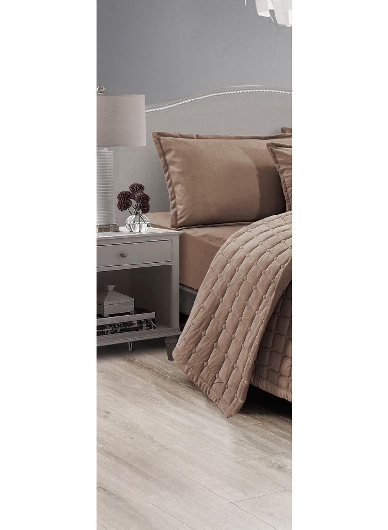 ريد روز مفرش سرير نفر مضغوط من المخمل الناعم - Image 2