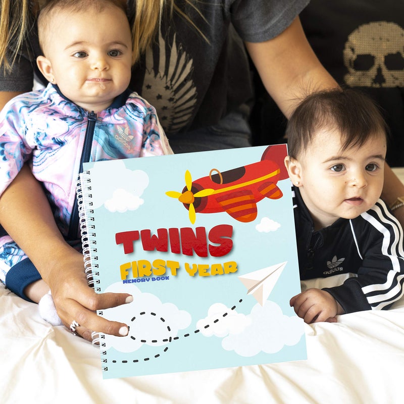 Unconditional rosie سجل السنة الأولى للتوأم: احتفل بسنة من اللحظات الثمينة | دفتر تذكارات جميل للطفل مع ملصقات، شجرة عائلة، رسائل من الوالدين، والمزيد - Image 3