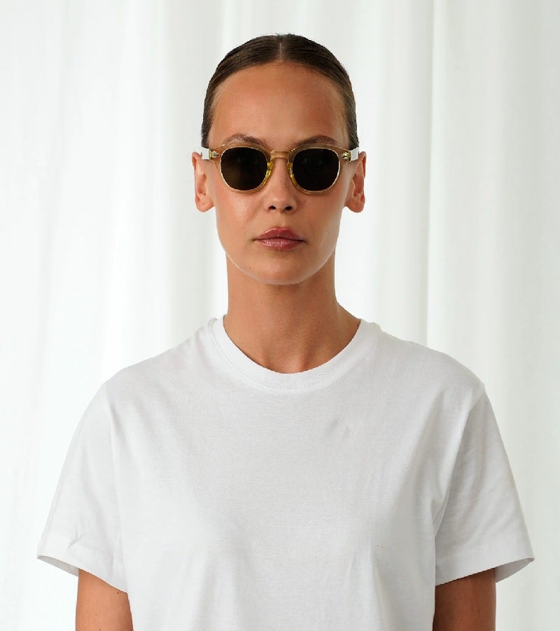  اكسبليست باوتس نظارات شمسية أنيقة جوني ملونة أصفر وسلحفاة - أخضر للجنسين - Image 4