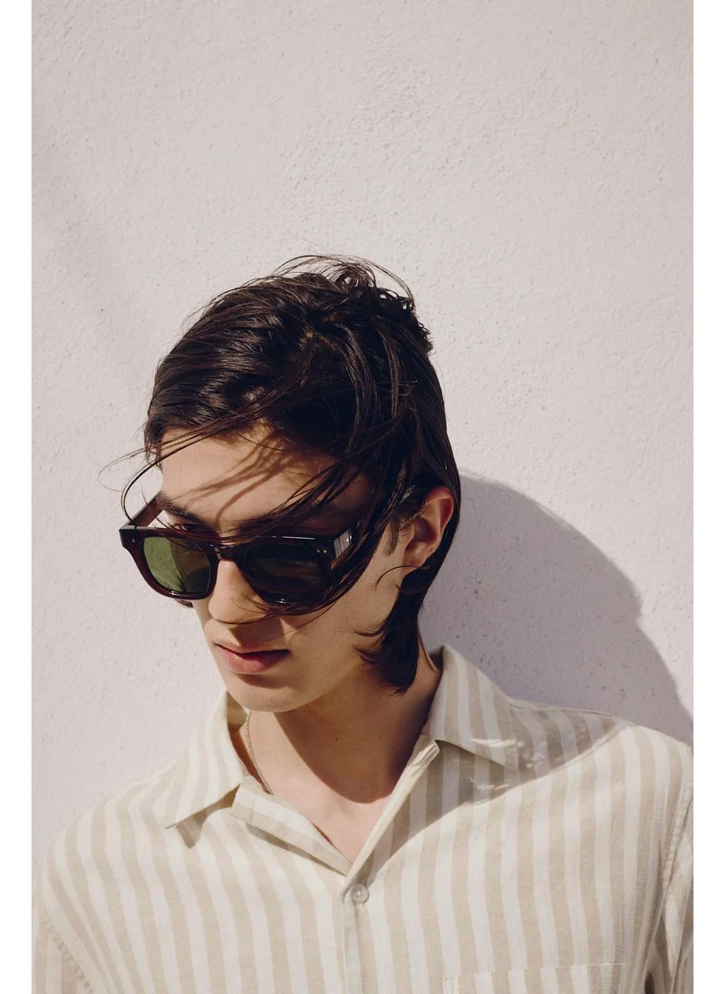 اتش اند ام Regular Fit Short-sleeved linen-blend shirt