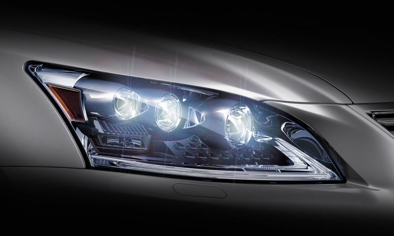 Xentec H4 (HB2) Hi/Lo (Low Xenon, High Halogen) 6000K HID Xenon Bulb with 35W SLBDC Slim Ballast Bundle (Ultra White) - Image 5
