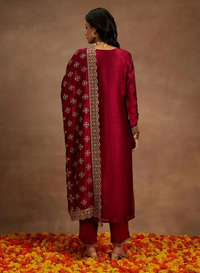 Libas Libas Embroidered Straight Kurta and Solid Trousers with Dupatta Set