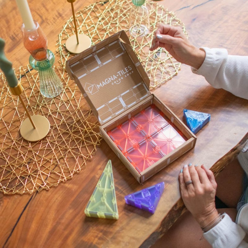 Magna-Tiles Color Shop Pastel 20-Piece Magnetic Construction Set, The Original Magnetic Building Brand - Image 4