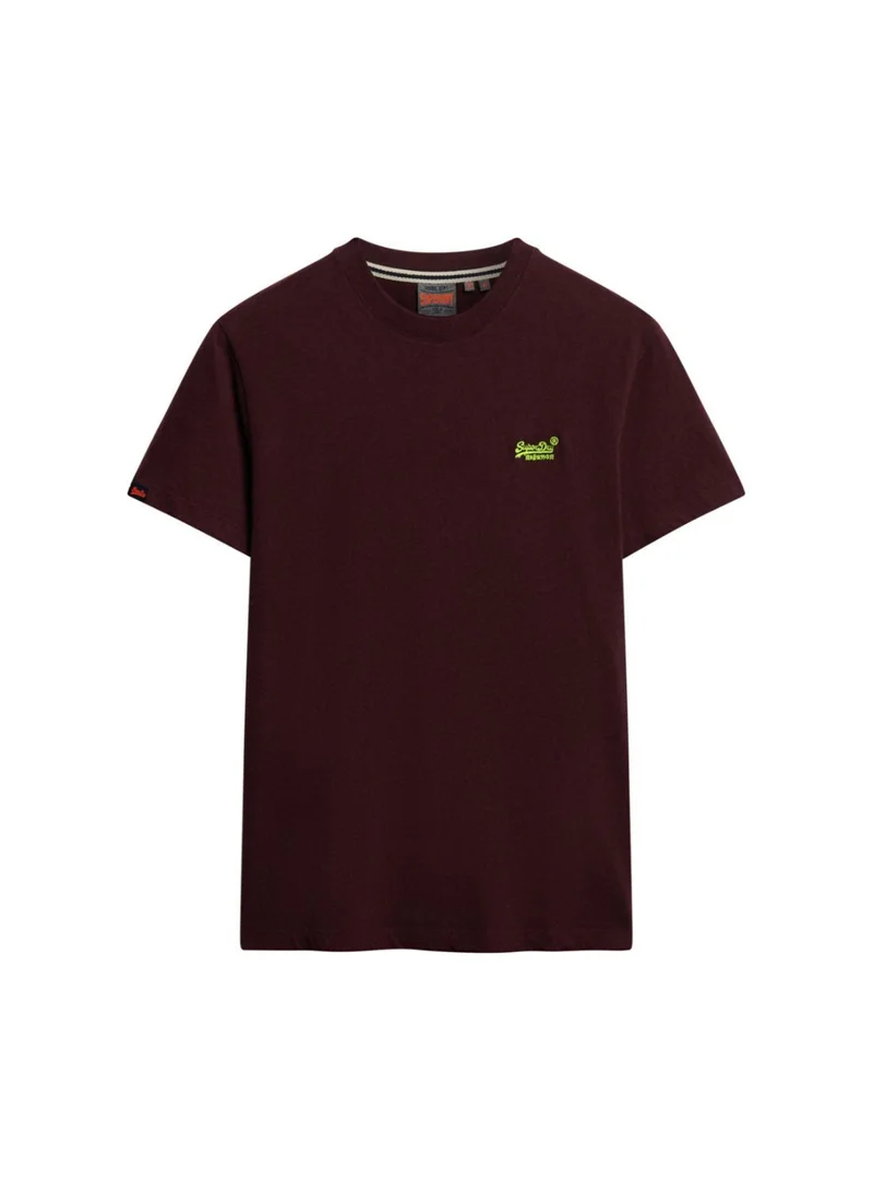 سوبر دراي تيشيرت بشعار أساسي