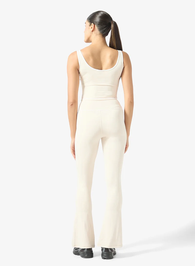 Frwd Contrast Trim Detail Seamless Tank Top & Flared Leggings Set
