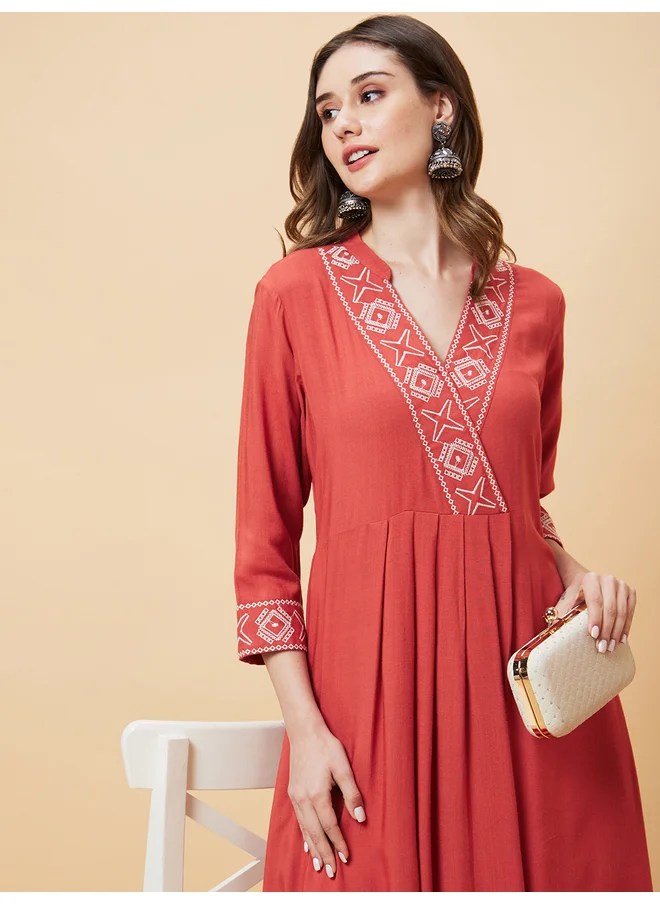 globus Globus Embroidered V-Neck Wrap A-Line Kurta