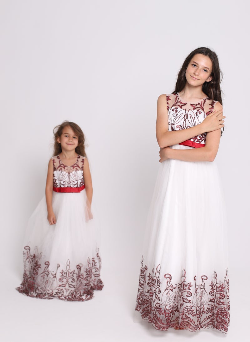 D'Daniela Floral Embroidered Tulle Dress - Image 5
