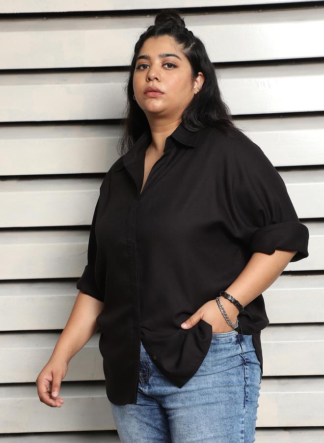 HIGH STAR Plus Size Boxy Casual Shirt with Button Placket by Styli  - Image 3