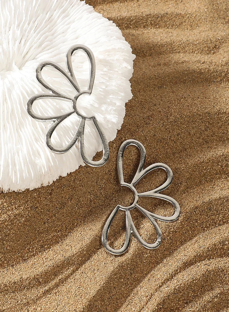 SOHI Semi-Flora Artificial Drop Earring Jewellery