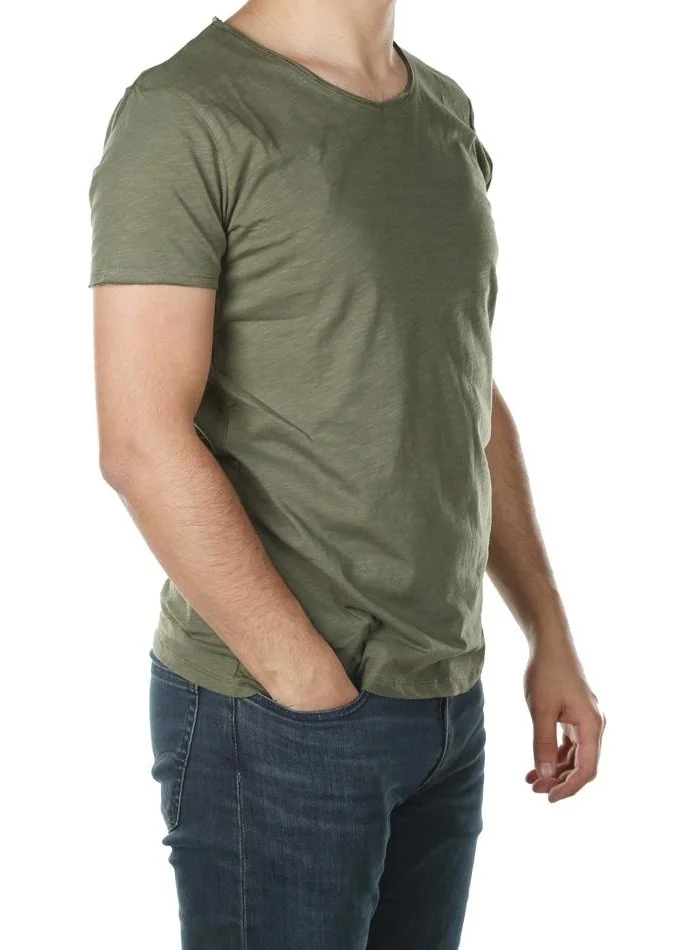 باد بير Men's Plain V-Neck Wide Plain Tshirt 18.01.07.012