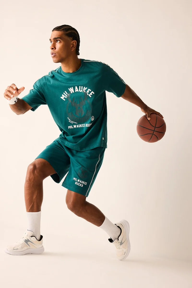Defacto NBA Milwaukee Bucks Print Standard Fit Shorts