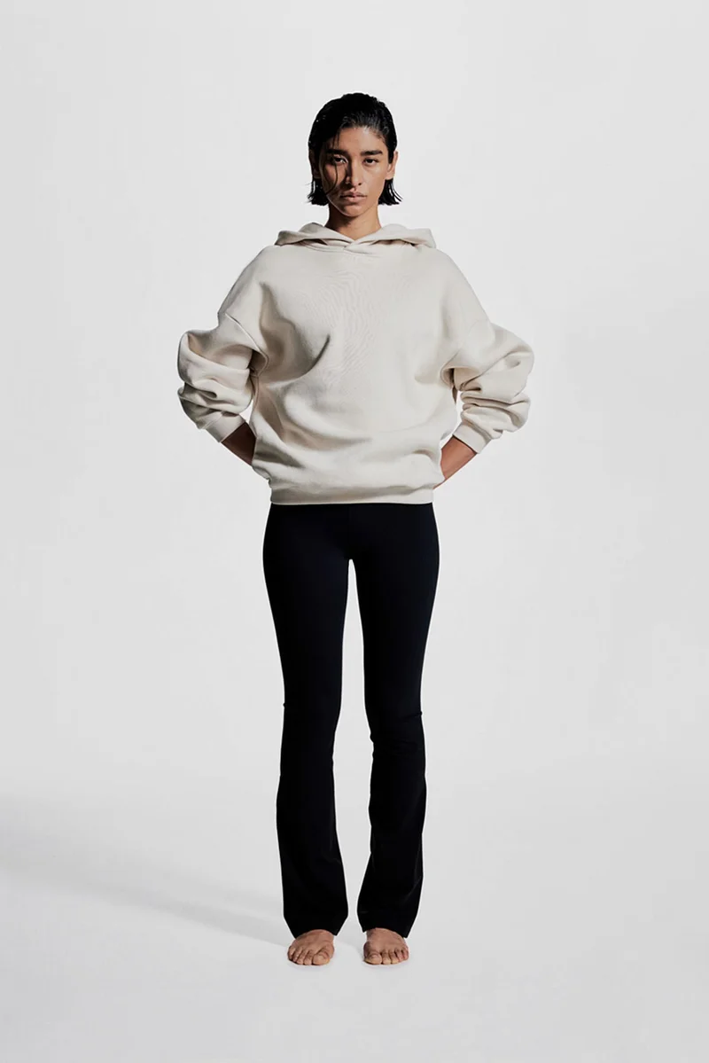 اتش اند ام Flared yoga leggings in SoftMove™