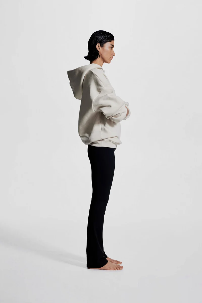 اتش اند ام Flared yoga leggings in SoftMove™