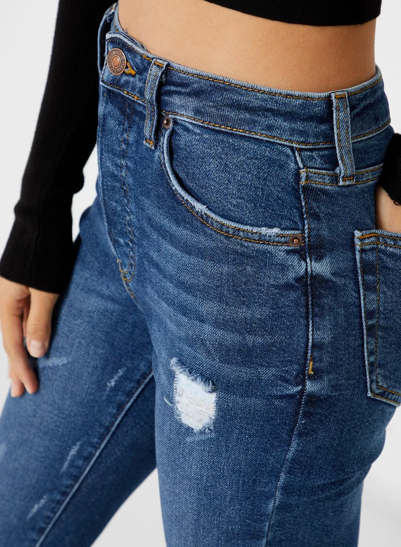 FOREVER 21 High Waist Distressed Mom Jeans