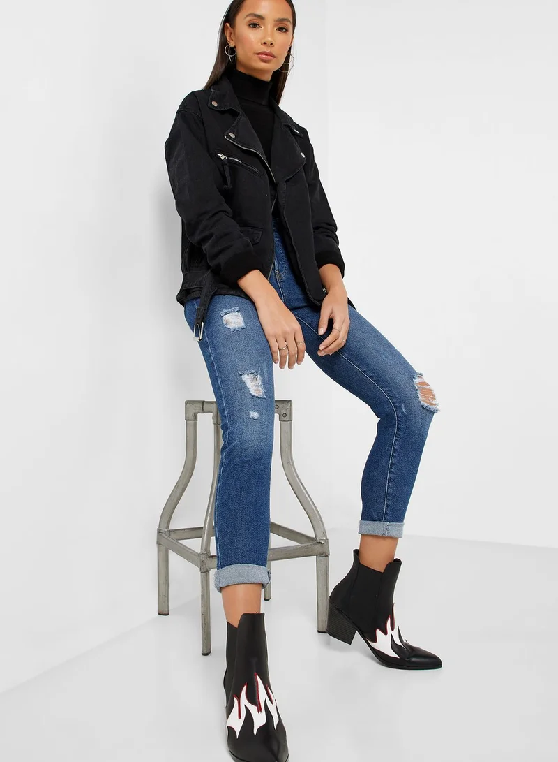 FOREVER 21 High Waist Distressed Mom Jeans