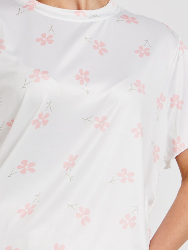 Take Two Floral Printed T-Shirt and Solid Pyjama Set - Image 3