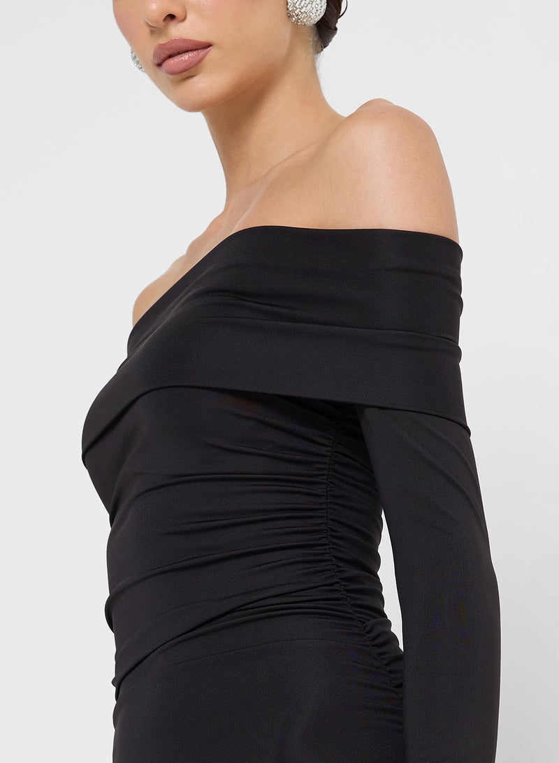 FYOR Black Draped Ruched Back Maxi Dress – Elegant Long Sleeve Design - Image 3