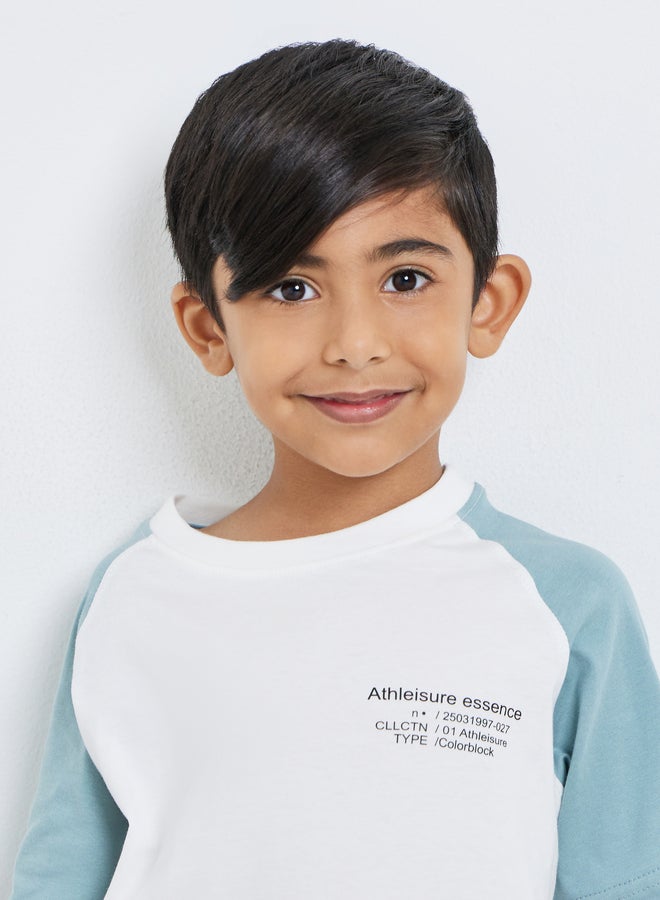 Styli Boys Cotton Slogan T-Shirt and Joggers Set - Image 3