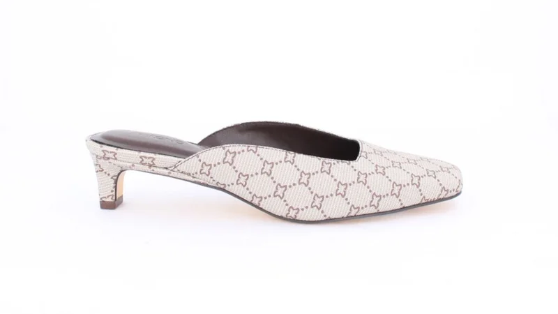 ميلانو إلاري