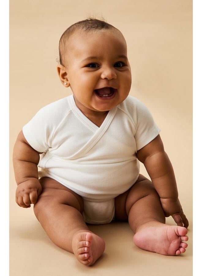 MORI Baby - Unisex Kimono Bodysuit - Short Sleeve-Organic Cotton and Bamboo - Breathable Infant Wrap-Style Bodysuit with Safe Nickel-Free Poppers, White, 0-3 Months - Image 4