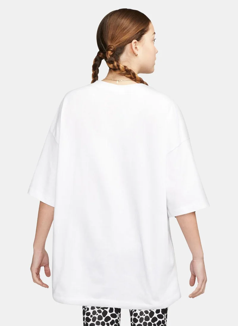 نايكي Women's Sportswear Essential T-Shirt