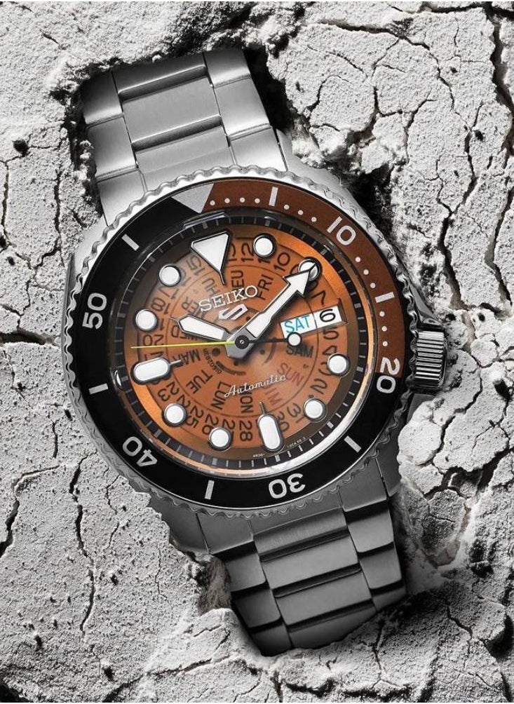 Seiko - 5 Sports Automatic Stainless Steel Men's Watch SRPJ47K1 - Image 1