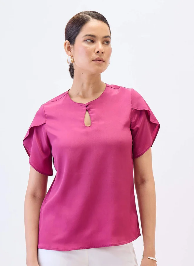 سولت اتاير SALT ATTIRE Women Keyhole Neck Crepe Top
