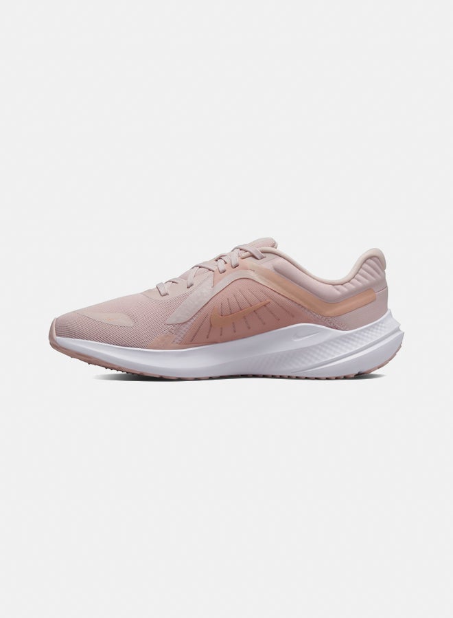 Nike Women Quest 5  - Image 2