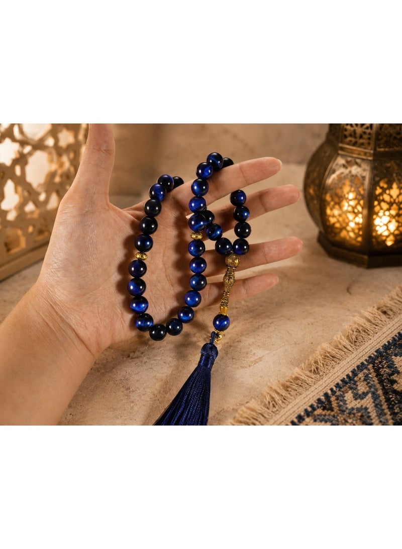 خرز الهدوء مسبحة عين النمر الزرقاء 33 خرزة مقاس 8 مم للرجال، مسبحة تسبيح يدوية، خرز للتأمل وتخفيف التوتر، هدية للعيد ورمضان ويوم الأب - Image 4