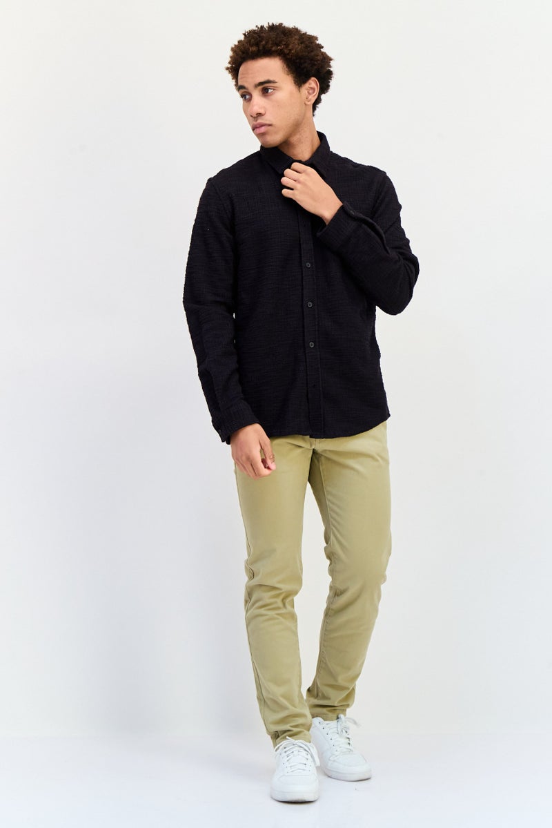 Celio قميص رجالي عادي مقاس عادي بأكمام طويلة بتصميم منسوج، أسود - Image 2