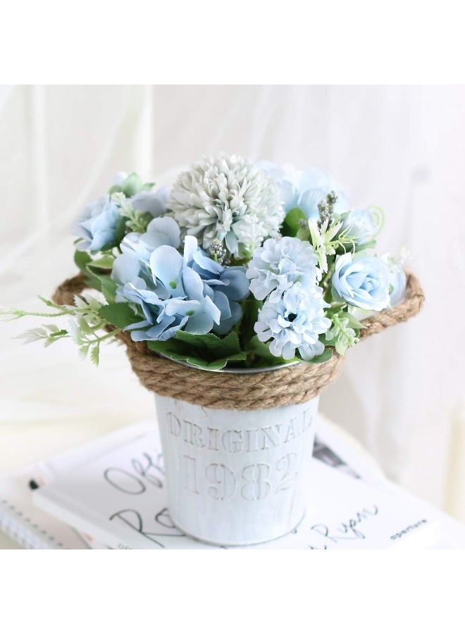 ألاماريك زهور هدرانجيا اصطناعية مع أصيص، نباتات صناعية ١١ × ٢٠ سم في أصيص معدني، زهور ورود حريرية لتزيين المنزل والمكتب وطاولة المطبخ وحافة النافذة، هدية لمنزل جديد (أزرق فاتح) - Image 1