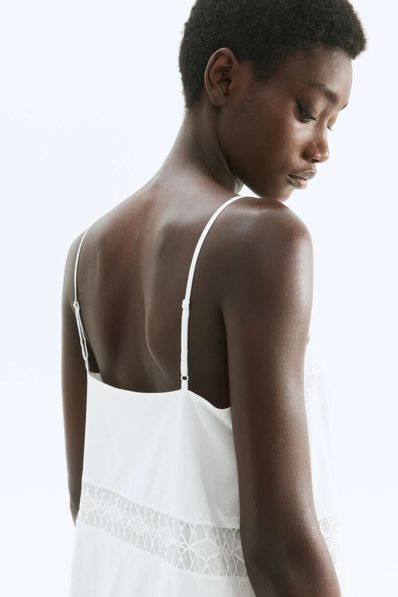 اتش اند ام فستان برباط مزين بالدانتيل