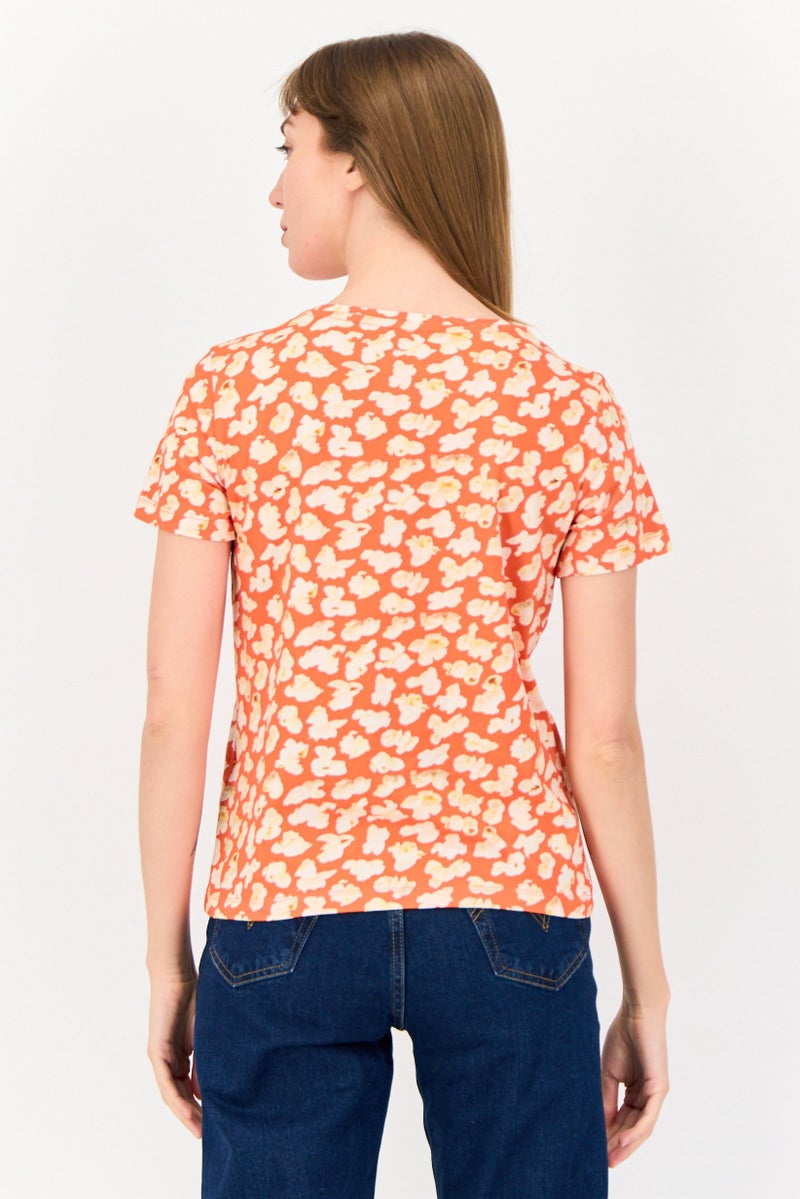 ONLY Women Round Neck Short Sleeves Floral Print T-Shirt, Multicolor - Image 4