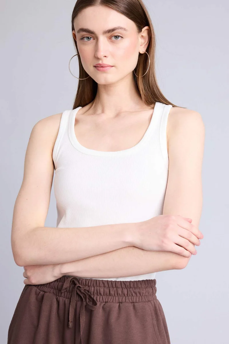 ديفاكتو Ribana Tank Top