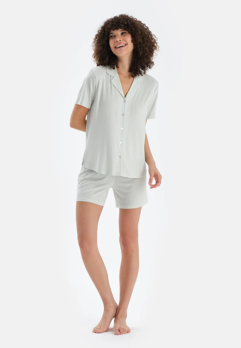 dagi Striped Mid Rise Green Spread Collar Cotton Blend Shirt & Shorts Nightwear Set