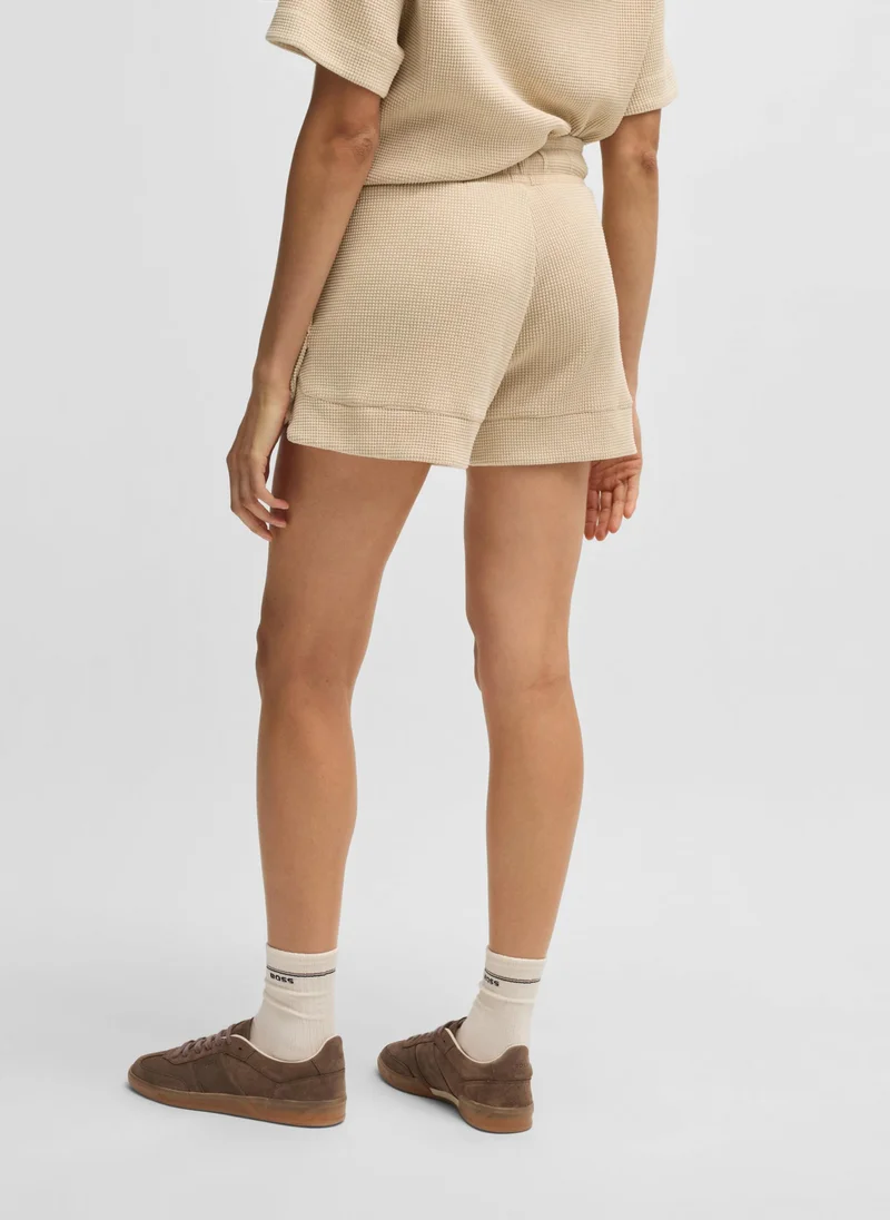 بوس Cotton-blend shorts with waffle structure