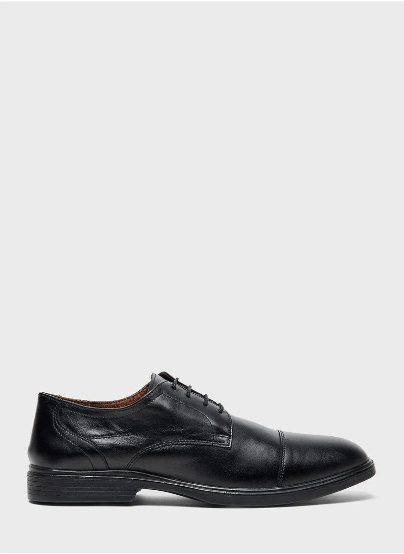 ال بي ال من شو اكسبرس Formal Lace Up Shoes