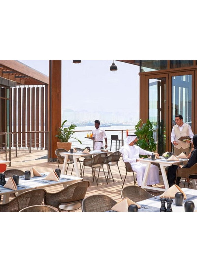 Wondergifts - Luxury Dining for Two at One of the Premier Restaurants in Dubai - Experience Gift - Image 1