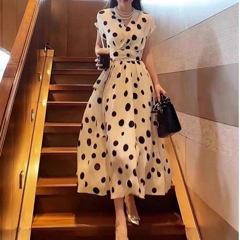 2025 New Summer Fashion Elegant Design Waist Slimming Look White Dress Work Clothing A-Line Skirt Wave point