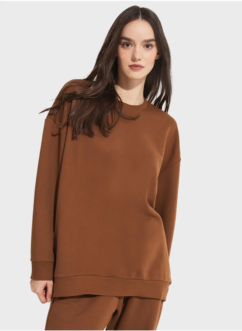 جون Crew Neck Oversized Sweatshirt