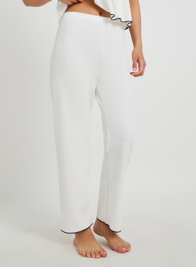 تايك تو طقم بيجامة وتيشيرت برقبة مربعة بتفاصيل دانتيل - Image 5