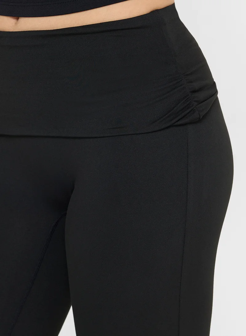 Ginger Foldover Waist Seamless Flared Leggings