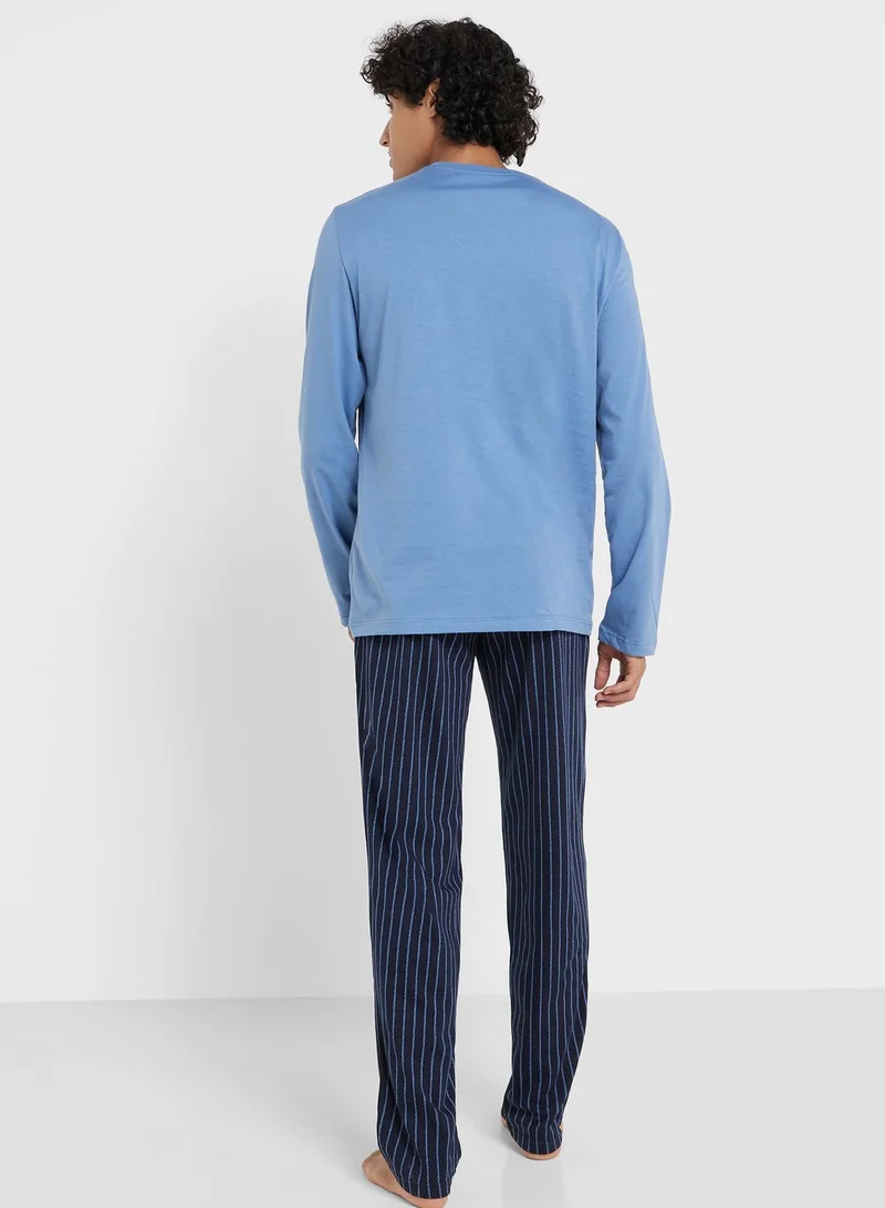 EMPORIO ARMANI Logo Pyjama Set