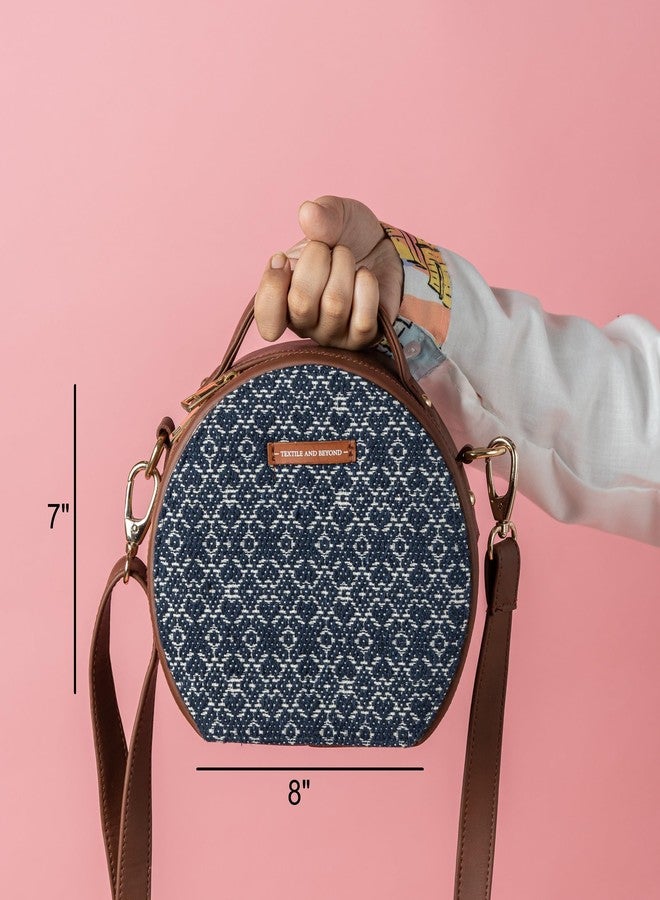 Textile and Beyond تيكستايل آند بيوند | حقيبة يد جلدية فاخرة للنساء - تصميم عصري بحزام كتف، مثالية للاستخدام اليومي والسفر - Image 3