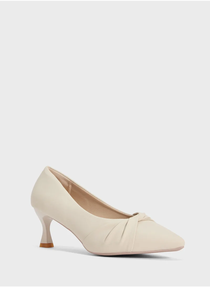 ELLA Mid Heel Pump